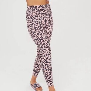 Offline Aerie Real Me Twisted‎ Front High Waisted Leggings Pink Leopard Small
